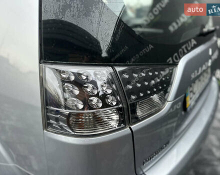 Серый Мицубиси Аутлендер, объемом двигателя 2.4 л и пробегом 61 тыс. км за 11300 $, фото 26 на Automoto.ua