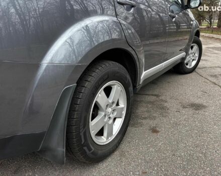 Серый Мицубиси Аутлендер, объемом двигателя 2.4 л и пробегом 237 тыс. км за 8490 $, фото 10 на Automoto.ua