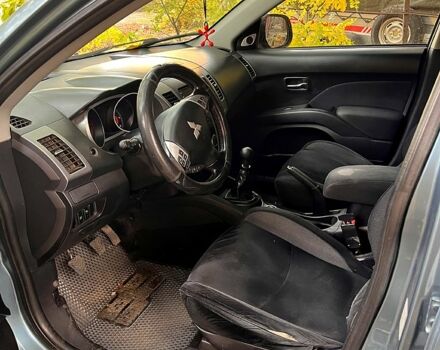 Міцубісі Аутлендер 2008 у Одесі на Automoto.ua Сірий Міцубісі Аутлендер, об'ємом двигуна 2.2 л та пробігом 584 тис. км за 8100 $, фото 5 на Automoto.ua