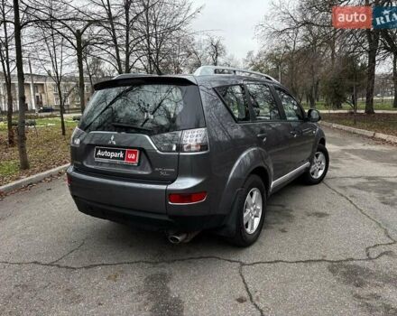 Серый Мицубиси Аутлендер, объемом двигателя 2.4 л и пробегом 237 тыс. км за 8490 $, фото 6 на Automoto.ua