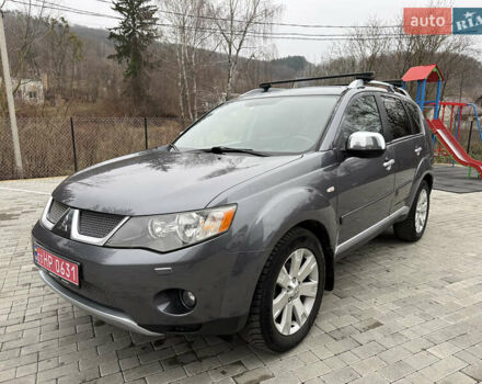 Сірий Міцубісі Аутлендер, об'ємом двигуна 2 л та пробігом 237 тис. км за 8999 $, фото 7 на Automoto.ua