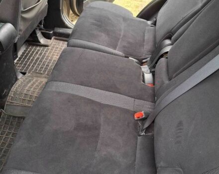 Сірий Міцубісі Аутлендер, об'ємом двигуна 2 л та пробігом 262 тис. км за 4700 $, фото 2 на Automoto.ua