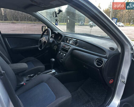 Серый Мицубиси Аутлендер, объемом двигателя 2.4 л и пробегом 320 тыс. км за 6000 $, фото 16 на Automoto.ua