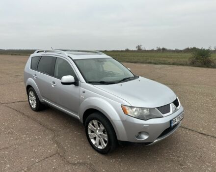 Серый Мицубиси Аутлендер, объемом двигателя 2 л и пробегом 200 тыс. км за 8300 $, фото 9 на Automoto.ua