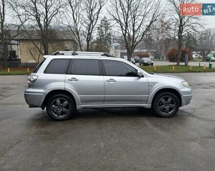 Сірий Міцубісі Аутлендер, об'ємом двигуна 2.38 л та пробігом 230 тис. км за 5400 $, фото 10 на Automoto.ua