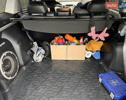 Сірий Міцубісі Аутлендер, об'ємом двигуна 3 л та пробігом 209 тис. км за 9800 $, фото 52 на Automoto.ua