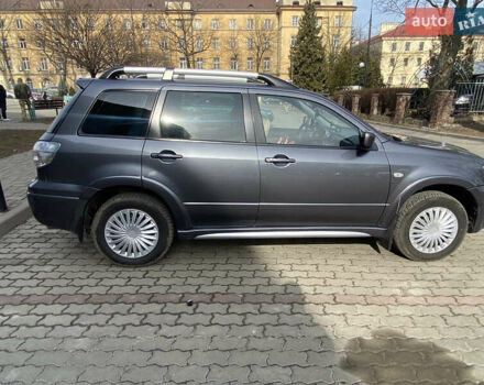 Мицубиси Аутлендер 2008 в Львове на Automoto.ua Серый Мицубиси Аутлендер, объемом двигателя 2 л и пробегом 194 тыс. км за 6700 $, фото 8 на Automoto.ua