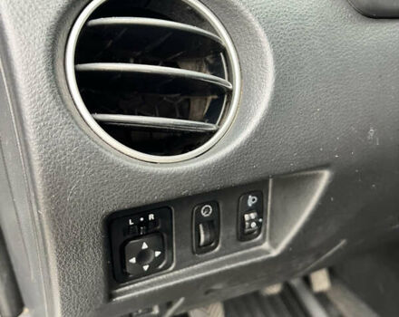 Серый Мицубиси Аутлендер, объемом двигателя 2 л и пробегом 209 тыс. км за 7200 $, фото 14 на Automoto.ua