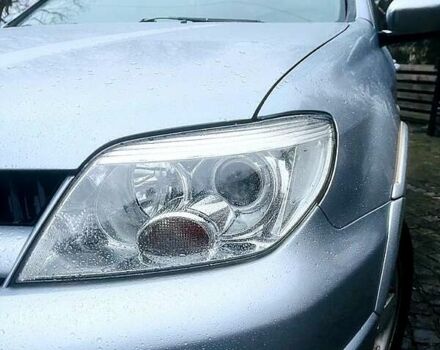 Сірий Міцубісі Аутлендер, об'ємом двигуна 2 л та пробігом 200 тис. км за 5800 $, фото 5 на Automoto.ua