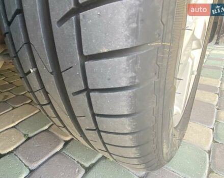 Серый Мицубиси Аутлендер, объемом двигателя 3 л и пробегом 232 тыс. км за 9200 $, фото 11 на Automoto.ua