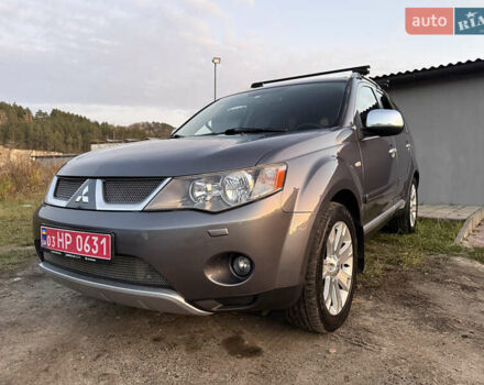 Сірий Міцубісі Аутлендер, об'ємом двигуна 2 л та пробігом 235 тис. км за 8950 $, фото 53 на Automoto.ua