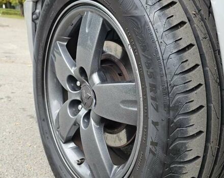 Сірий Міцубісі Аутлендер, об'ємом двигуна 2.38 л та пробігом 230 тис. км за 5500 $, фото 19 на Automoto.ua