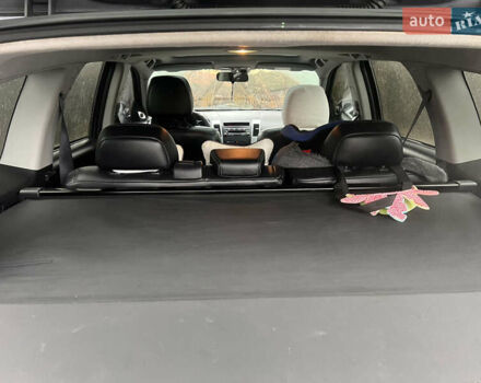 Сірий Міцубісі Аутлендер, об'ємом двигуна 3 л та пробігом 209 тис. км за 9800 $, фото 54 на Automoto.ua