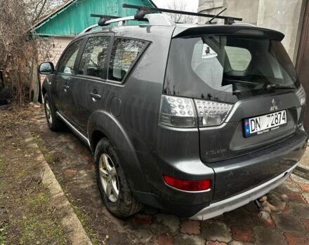 Сірий Міцубісі Аутлендер, об'ємом двигуна 2.4 л та пробігом 265 тис. км за 7000 $, фото 4 на Automoto.ua