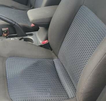 Серый Мицубиси Аутлендер, объемом двигателя 2.38 л и пробегом 323 тыс. км за 6800 $, фото 3 на Automoto.ua