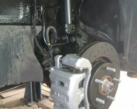 Серый Мицубиси Аутлендер, объемом двигателя 3 л и пробегом 119 тыс. км за 13300 $, фото 7 на Automoto.ua