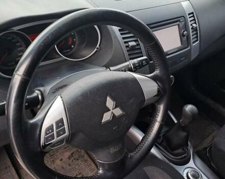 Сірий Міцубісі Аутлендер, об'ємом двигуна 2.4 л та пробігом 169 тис. км за 7000 $, фото 8 на Automoto.ua