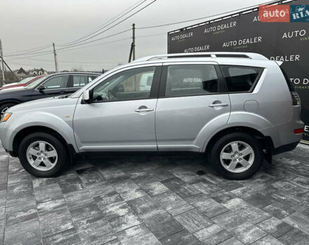 Серый Мицубиси Аутлендер, объемом двигателя 2.4 л и пробегом 61 тыс. км за 11300 $, фото 5 на Automoto.ua