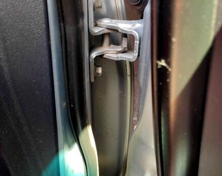 Серый Мицубиси Аутлендер, объемом двигателя 2.4 л и пробегом 216 тыс. км за 10500 $, фото 10 на Automoto.ua