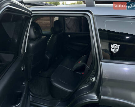 Сірий Міцубісі Аутлендер, об'ємом двигуна 2.38 л та пробігом 273 тис. км за 8000 $, фото 8 на Automoto.ua