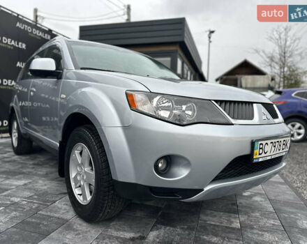 Серый Мицубиси Аутлендер, объемом двигателя 2.4 л и пробегом 61 тыс. км за 11300 $, фото 10 на Automoto.ua