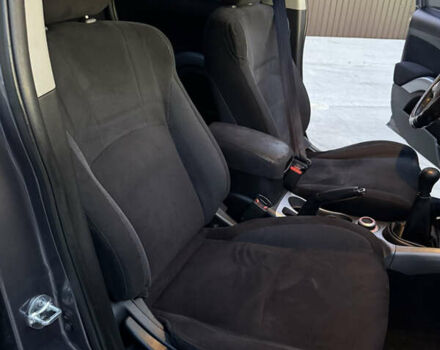 Серый Мицубиси Аутлендер, объемом двигателя 2.4 л и пробегом 210 тыс. км за 8300 $, фото 27 на Automoto.ua