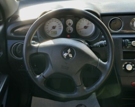 Міцубісі Аутлендер 2008 у Львові на Automoto.ua Сірий Міцубісі Аутлендер, об'ємом двигуна 2 л та пробігом 347 тис. км за 7200 $, фото 16 на Automoto.ua