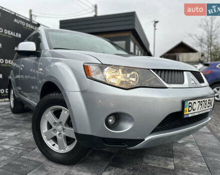 Серый Мицубиси Аутлендер, объемом двигателя 2.4 л и пробегом 61 тыс. км за 11300 $, фото 15 на Automoto.ua