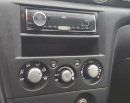 Серый Мицубиси Аутлендер, объемом двигателя 2 л и пробегом 200 тыс. км за 5999 $, фото 13 на Automoto.ua