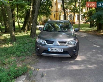 Серый Мицубиси Аутлендер, объемом двигателя 2.2 л и пробегом 208 тыс. км за 9300 $, фото 11 на Automoto.ua