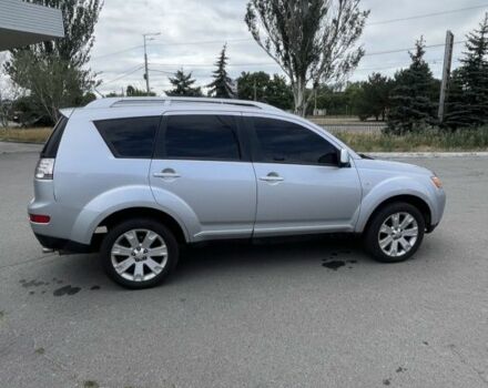 Серый Мицубиси Аутлендер, объемом двигателя 0 л и пробегом 280 тыс. км за 4800 $, фото 3 на Automoto.ua