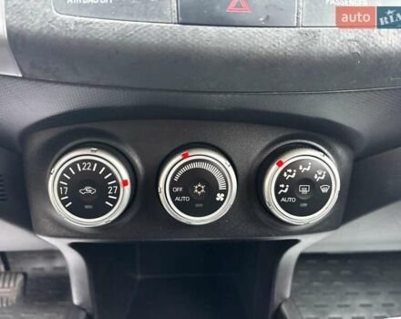 Серый Мицубиси Аутлендер, объемом двигателя 2.4 л и пробегом 237 тыс. км за 8490 $, фото 21 на Automoto.ua