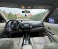 Серый Мицубиси Аутлендер, объемом двигателя 3 л и пробегом 181 тыс. км за 6599 $, фото 7 на Automoto.ua