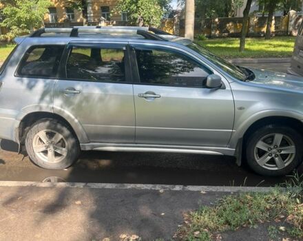 Серый Мицубиси Аутлендер, объемом двигателя 2.4 л и пробегом 225 тыс. км за 6500 $, фото 6 на Automoto.ua