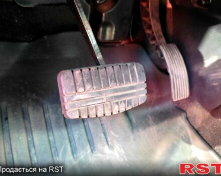 Серый Мицубиси Аутлендер, объемом двигателя 2.4 л и пробегом 216 тыс. км за 10500 $, фото 2 на Automoto.ua