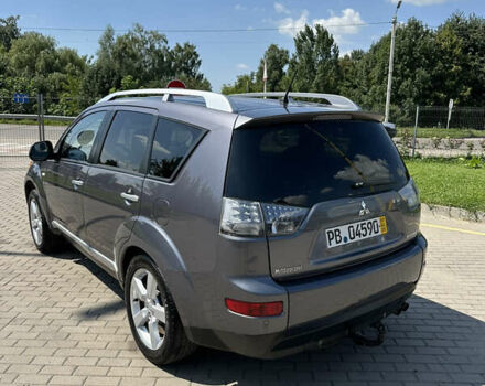 Мицубиси Аутлендер 2008 в Кременце на Automoto.ua Серый Мицубиси Аутлендер, объемом двигателя 2.2 л и пробегом 162 тыс. км за 9500 $, фото 6 на Automoto.ua