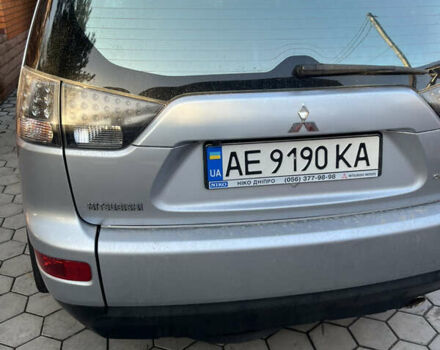Сірий Міцубісі Аутлендер, об'ємом двигуна 2.36 л та пробігом 195 тис. км за 9500 $, фото 11 на Automoto.ua