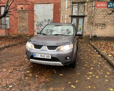 Сірий Міцубісі Аутлендер, об'ємом двигуна 3 л та пробігом 209 тис. км за 9800 $, фото 9 на Automoto.ua