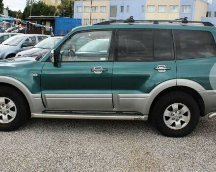 Серый Мицубиси Аутлендер, объемом двигателя 2 л и пробегом 340 тыс. км за 4288 $, фото 1 на Automoto.ua