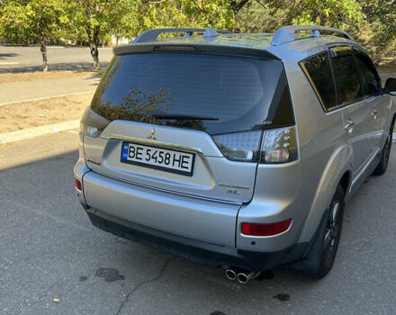 Мицубиси Аутлендер 2008 в Николаеве на Automoto.ua Серый Мицубиси Аутлендер, объемом двигателя 3 л и пробегом 362 тыс. км за 9000 $, фото 4 на Automoto.ua