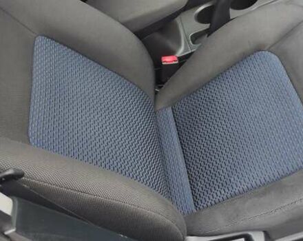 Серый Мицубиси Аутлендер, объемом двигателя 2 л и пробегом 200 тыс. км за 5999 $, фото 21 на Automoto.ua