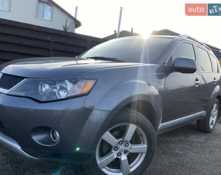 Сірий Міцубісі Аутлендер, об'ємом двигуна 3 л та пробігом 177 тис. км за 8900 $, фото 11 на Automoto.ua