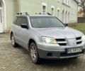 Міцубісі Аутлендер 2009 у Миколаєві на Automoto.ua Сірий Міцубісі Аутлендер, об'ємом двигуна 2 л та пробігом 170 тис. км за 6700 $, фото 1 на Automoto.ua