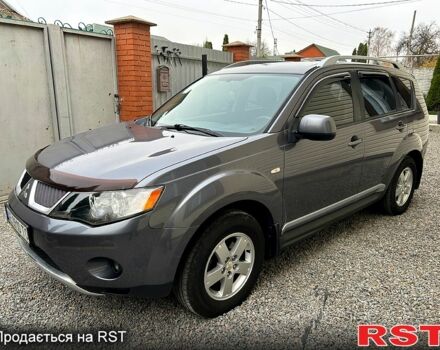 Серый Мицубиси Аутлендер, объемом двигателя 2.4 л и пробегом 153 тыс. км за 11500 $, фото 5 на Automoto.ua