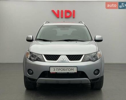 Сірий Міцубісі Аутлендер, об'ємом двигуна 2.4 л та пробігом 74 тис. км за 10676 $, фото 4 на Automoto.ua