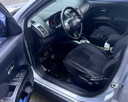 Мицубиси Аутлендер 2009 в Полтаве на Automoto.ua Серый Мицубиси Аутлендер, объемом двигателя 2.4 л и пробегом 223 тыс. км за 8600 $, фото 8 на Automoto.ua