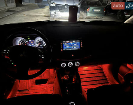 Серый Мицубиси Аутлендер, объемом двигателя 3 л и пробегом 279 тыс. км за 11300 $, фото 21 на Automoto.ua