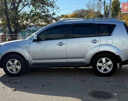 Серый Мицубиси Аутлендер, объемом двигателя 2.36 л и пробегом 45 тыс. км за 9500 $, фото 7 на Automoto.ua