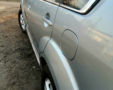 Серый Мицубиси Аутлендер, объемом двигателя 2.2 л и пробегом 247 тыс. км за 10500 $, фото 8 на Automoto.ua