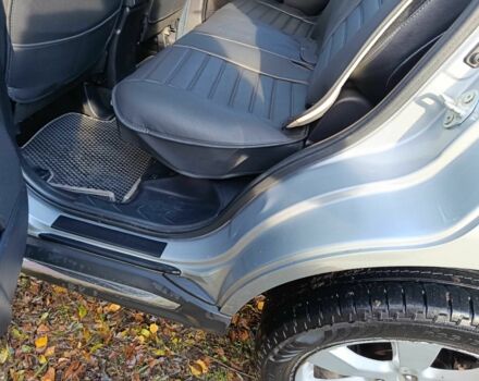 Мицубиси Аутлендер 2009 в Новгород-Северском на Automoto.ua Серый Мицубиси Аутлендер, объемом двигателя 2.2 л и пробегом 242 тыс. км за 11700 $, фото 5 на Automoto.ua